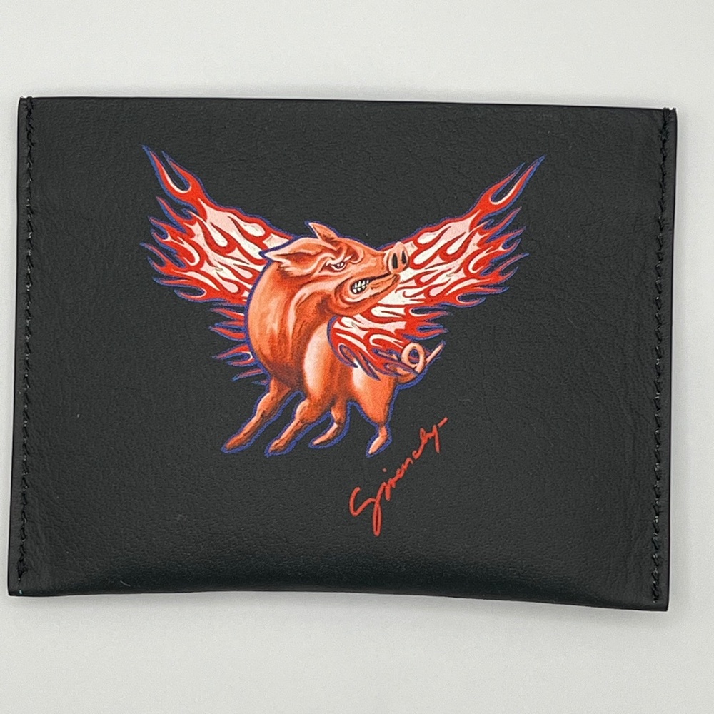 Givenchy Zodiac Sign Pig Print Leather Card Holder Flying Pig 2019 RARE